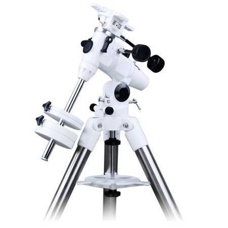 Monture équatoriale Sky-Watcher NEQ3-2 motorisable